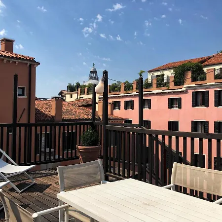 Corte Barozzi Apart Otel 2*