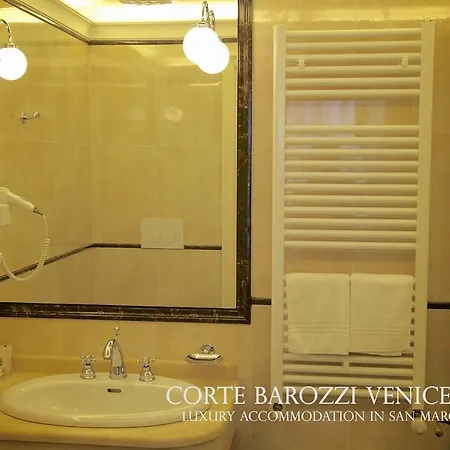 Corte Barozzi Aparthotel 2*