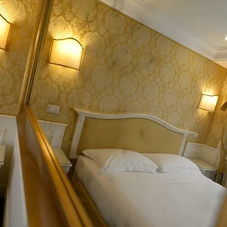 Corte Barozzi Apart Otel 2*
