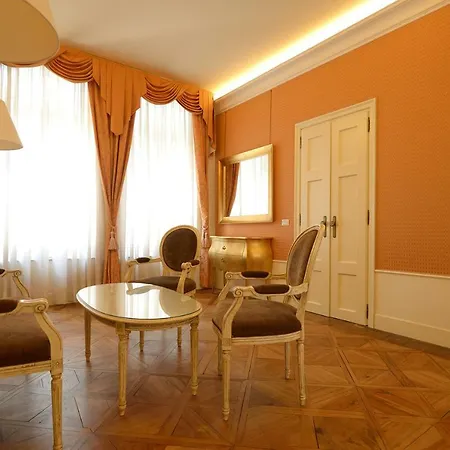 Corte Barozzi Apart Otel 2*