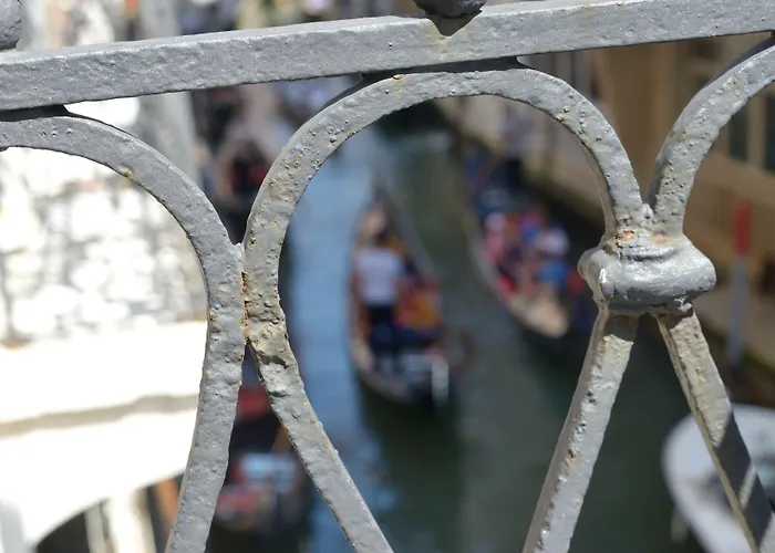 Corte Barozzi 2* Βενετία