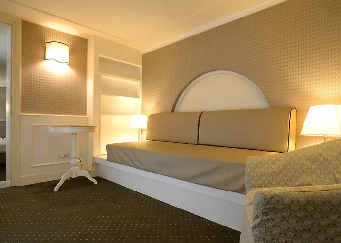 코르테 바로치 스위트 아파트호텔